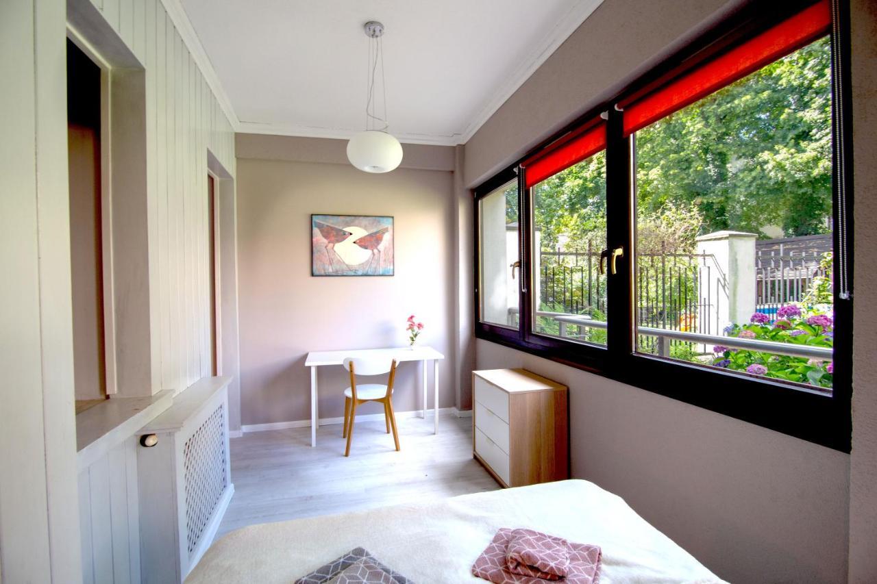 Garden Studio In The Old Town Apartment *