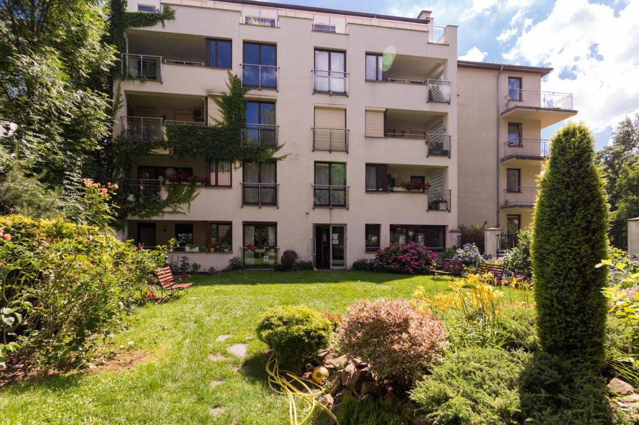 Garden Studio In The Old Town Apartment